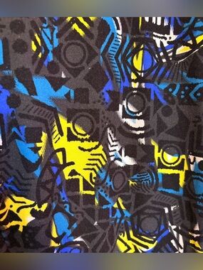 LuLaRoe NWOT Graffiti Print Leggings Size Tall & Curvy